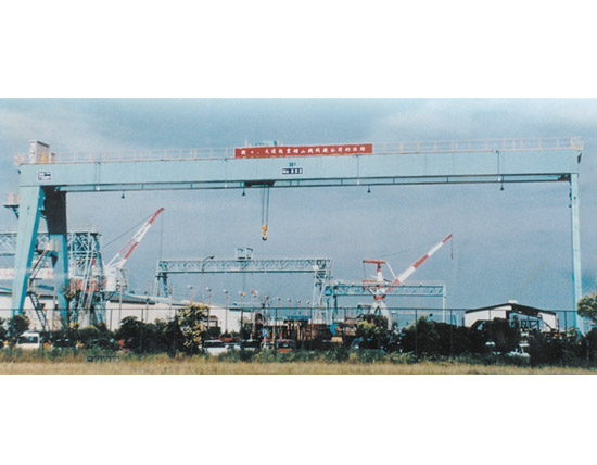 30t50m 门式起重机与日本川崎重工株式合作制造